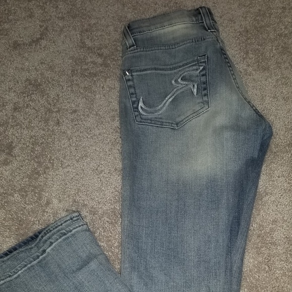 Light Blue Jeans - Picture 2 of 2